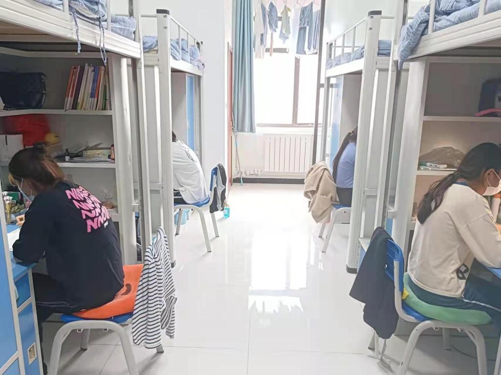 甘肃,历史长河中的璀璨明珠